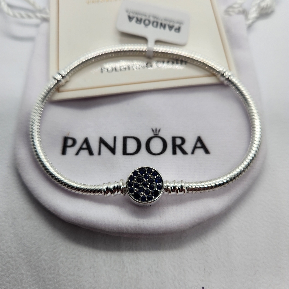 New Pandora Moments Sparkling Blue Disc Clasp Snake Chain Bracelet Size 7.5 in